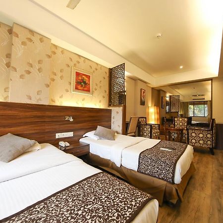 Hotel Maharana Inn Chembur Bombay Esterno foto
