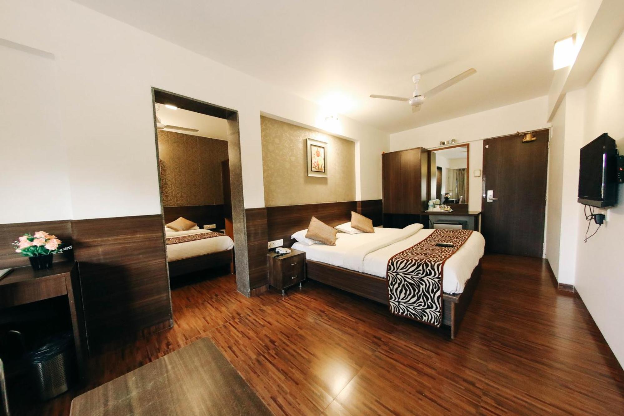 Hotel Maharana Inn Chembur Bombay Esterno foto