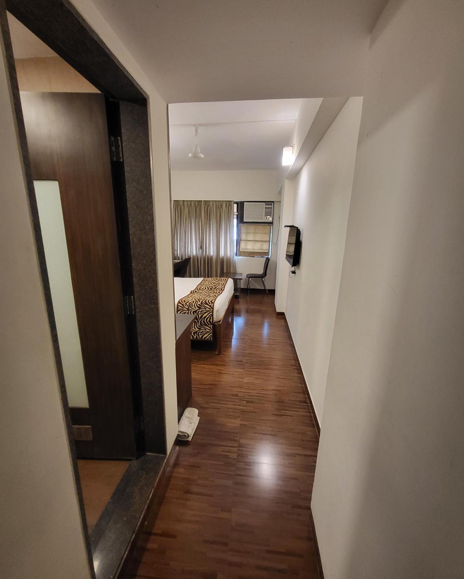 Hotel Maharana Inn Chembur Bombay Esterno foto
