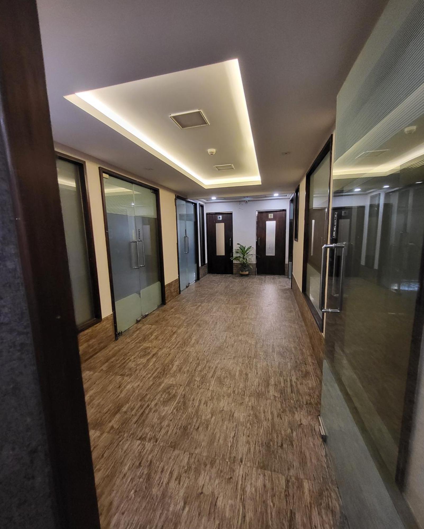Hotel Maharana Inn Chembur Bombay Esterno foto