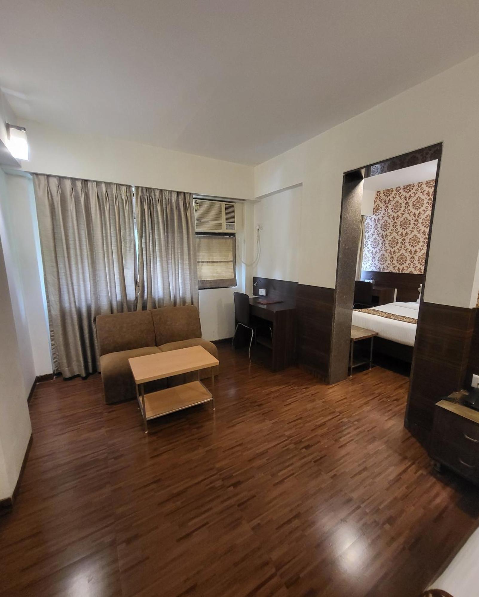 Hotel Maharana Inn Chembur Bombay Esterno foto